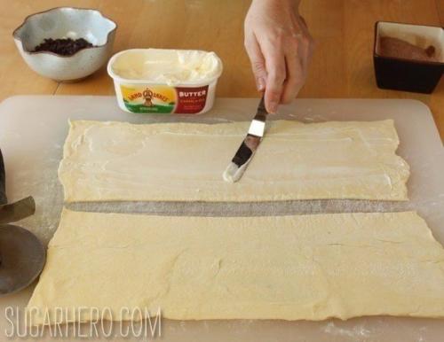 Коричные палочки из слоеного теста в шоколаде. 02