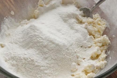 Рогалики с творогом и орехами. 01