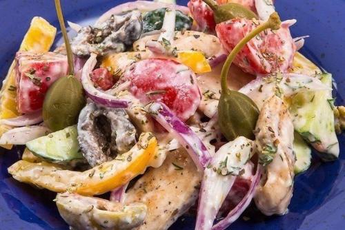 Топ - 6 диетических рецептов салатов из курицы? 04