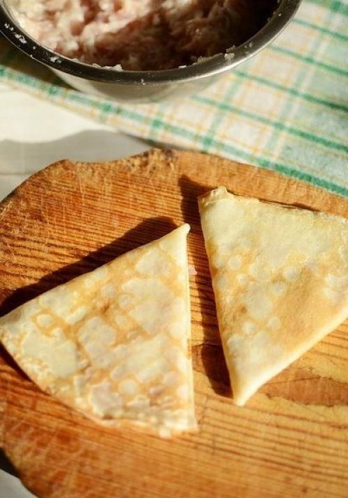 Блинные треугольнички с курицей. 04