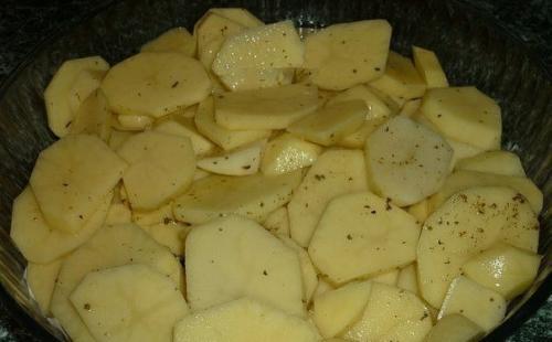 Картошка с куриными ножками в ДУХОВКЕ. 01