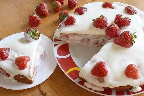 10 рецептов клубничных тортиков и пирогов? 03