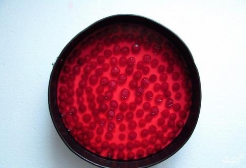 Творожно - малиновый торт. 07