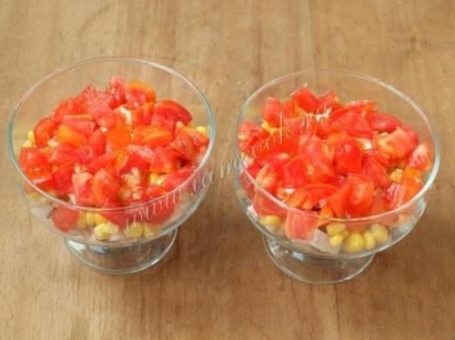 Салат Восторг.   Ингредиенты: 05