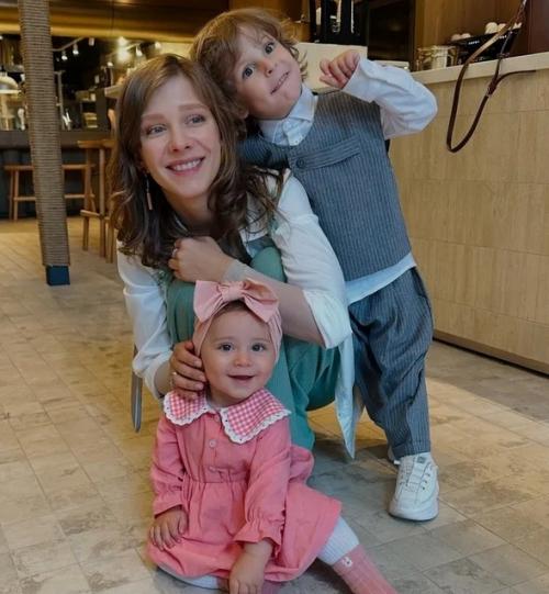 У нас Появились Общие Интересы: Лиза Арзамасова показала полуторагодовалую дочь. 02