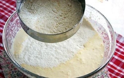 Медовый бисквит?   Очень вкусный нежный бисквит, в меру пахнет медом, тает во рту! 04