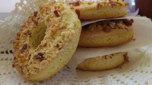 Кольца с орехами.