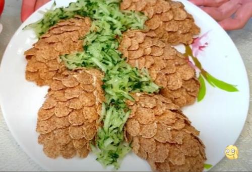 Салат Шишки. Оригинально и просто. Салат Шишки. Оригинально и просто.