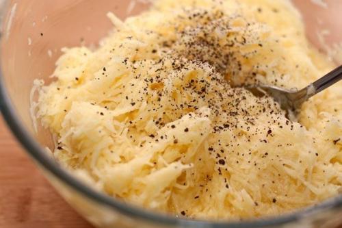 Драники.   Ингредиенты:   Картофель 1000 г. 03