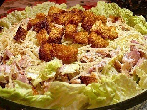 Подборка салатов с сухариками: топ - 7 вкуснейших рецептов. 02