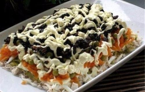 Салат Прага.  Ингредиенты: