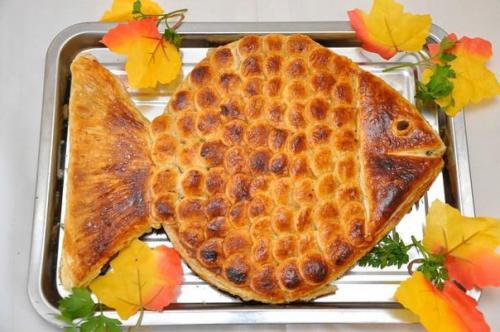 Горячий рыбный пирог Золотая Рыбка пошаговый рецепт: