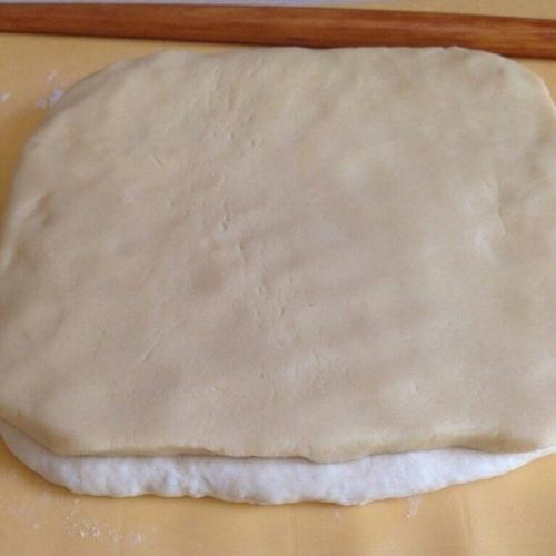 Рогалики.  Очень вкусные, мягкие, рассыпчатые рогалики, просто тают во рту. 02