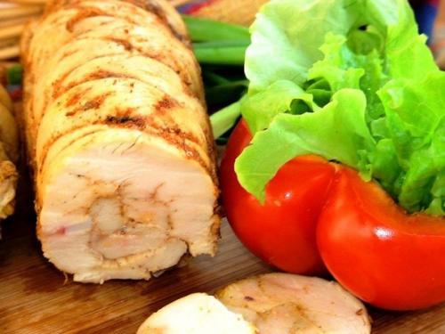 Куриная пастрома на пару, подкопченная розмарином. 01