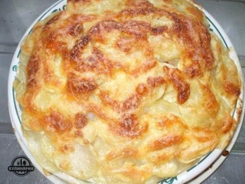 Рыба с картофелем запеченные под майонезом.