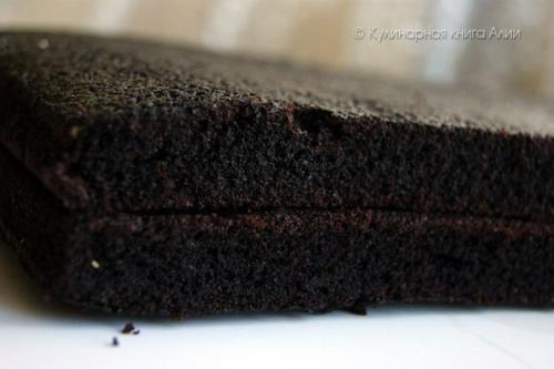 Влажный шоколадный торт с ореховым кремом. 04