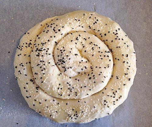 Пирог-улитка. Пирог - улитка из слоеного теста.