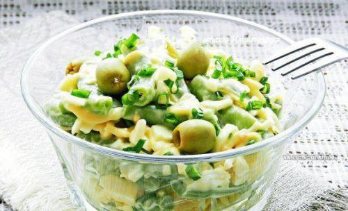 Салат Свежесть.  Ингредиенты: