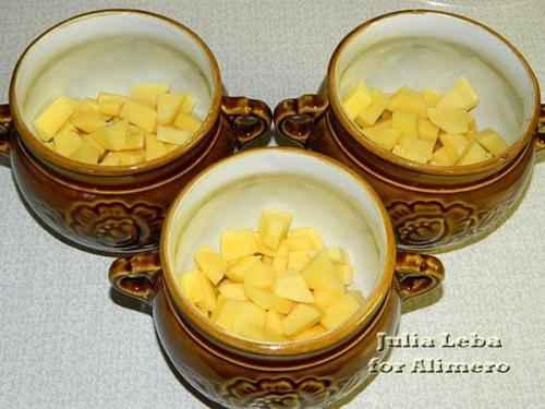 Маринованная куриная грудка в горшочках. 04