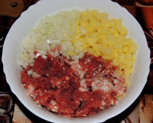 Вак балиш (закусочные пироги с мясом и картошкой). 02