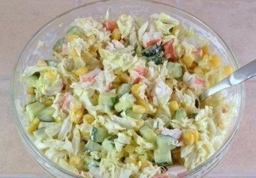 Лучшие салаты со свежими огурчикам: топ - 10 рецептов? 08