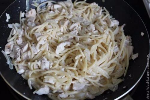 Спагетти с курицей в сливочном соусе. 09
