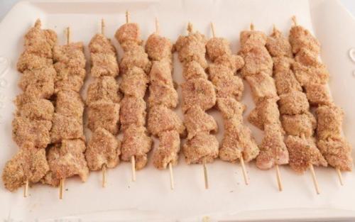 Панированные шашлыки из курицы. 07