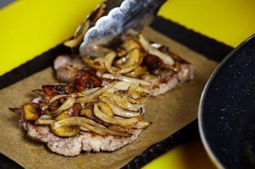 Мясо по-домашнему: просто и сытно. 03