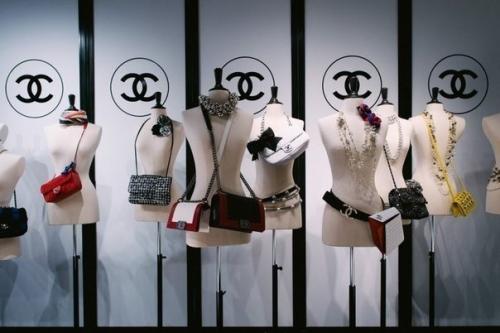 Совет дня. 10 правил Coco Chanel: Совет дня. 10 правил Coco Chanel: