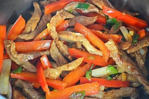 Свинина стир - фрай. Свинина стир - фрай.