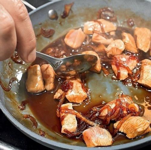 Оякодон (японский омлет с рисом и курицей). 03