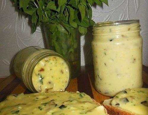 Домашний плавленый сыр с шампиньонами - это нереальная вкуснятина! 

