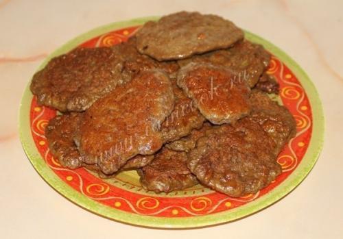 Печеночные котлеты.  Ингредиенты: