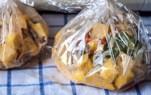 Запеченная картошечка с грибами и сметаной. 03