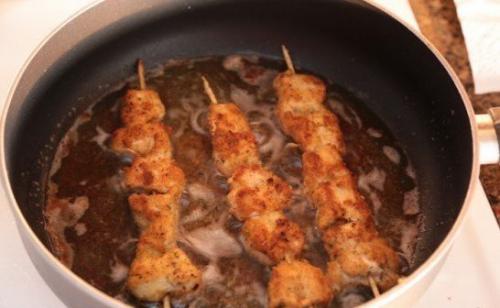 Панированные шашлыки из курицы. 08