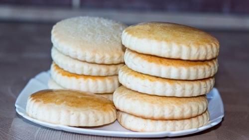 Молочные коржики родом из детства.
