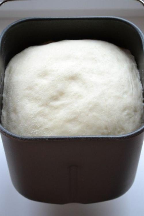 Порционный пирог с сыром и колбасой. 01