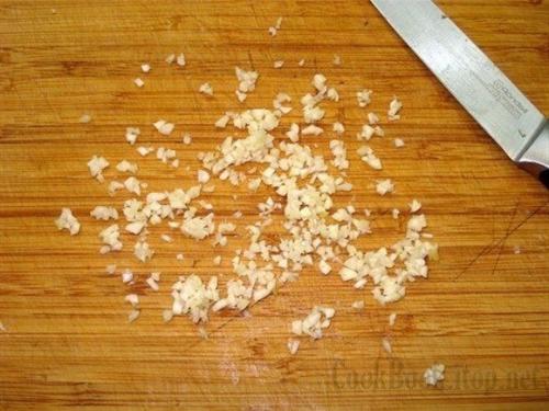 Салат по-королевски.  Ингредиенты: 02