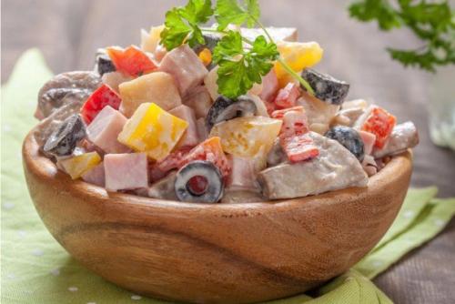 Самые сытные салаты с ветчиной: топ - 10 рецептов.