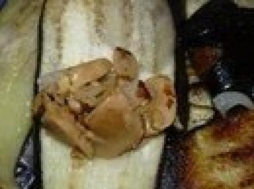 Баклажановые рулетики с грибами. 03