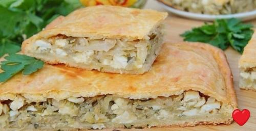 Пирог с капустой и яйцом.