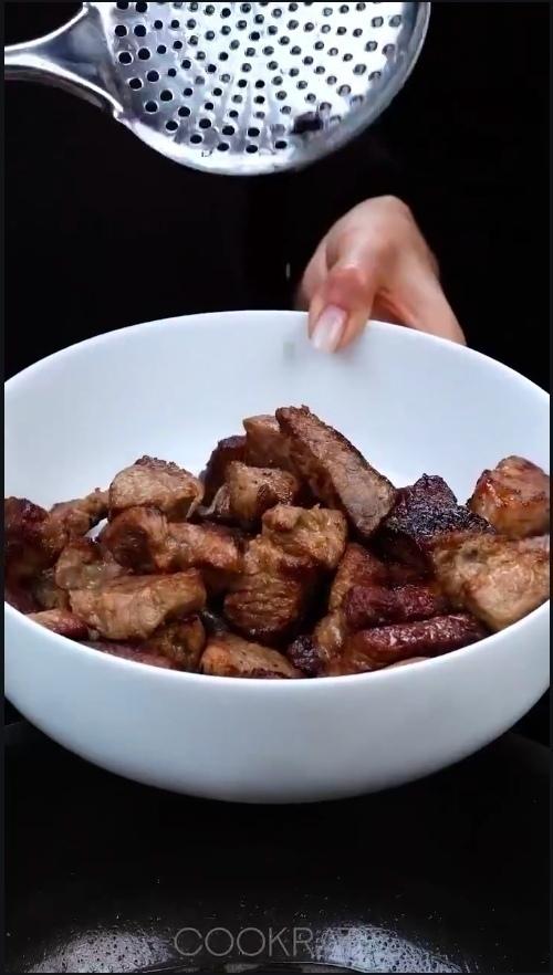 Этот рецепт приготовления мяса стал настоящим хитом! 01
