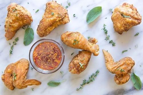 Хрустящая курочка с острым медовым соусом. 06