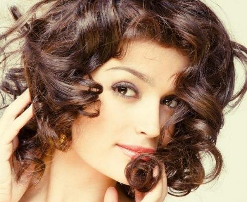 Совет дня.   Укрепление и лечение волос медом.