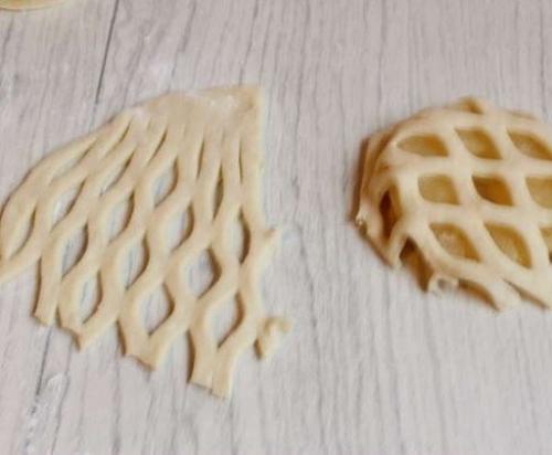 Слойки с ананасом. 03