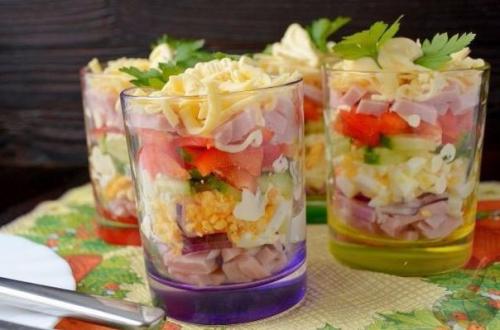 Самые сытные салаты с ветчиной: топ - 10 рецептов. 06