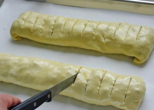 Яблочный штрудель.   Ингредиенты: 05