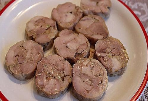 Колбаса куриная домашняя быстрого приготовления.