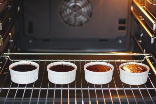 Шоколадный фондан.  Ингредиенты (на 4 небольшие порции: 07