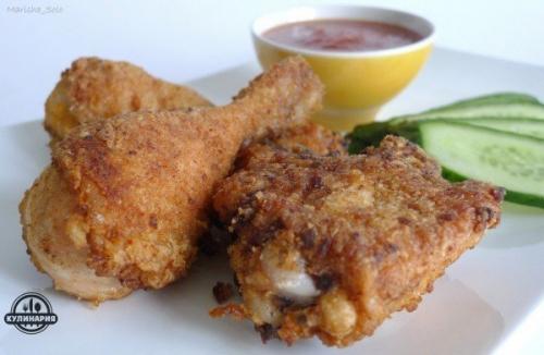 Хрустящая жаренная курица.